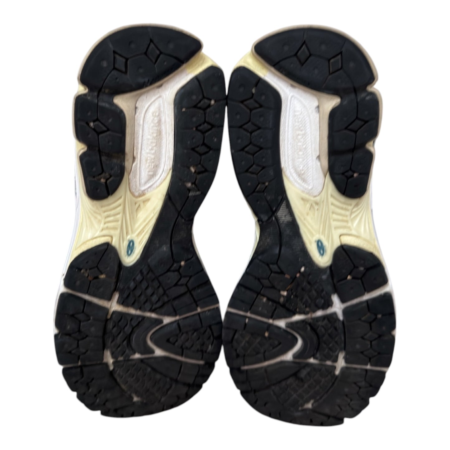 New Balance 2002r Protection Pack (Taille 38 / Occasion)